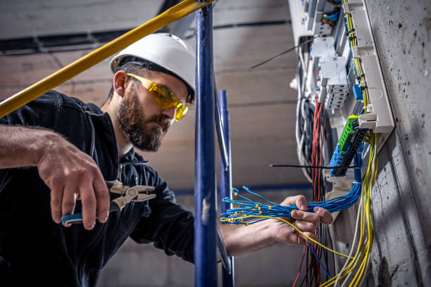 Best Circuit Breaker Repair  in South Pekin, IL